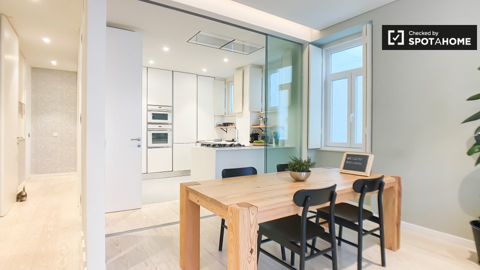Apartment Lisbon, 2 beds, 130m² — photo 6