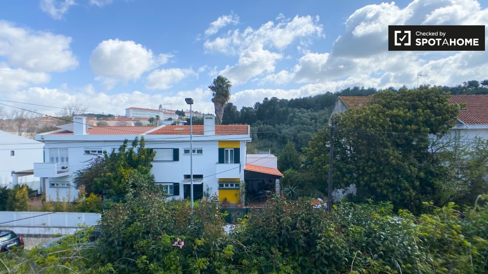 Double room Lisbon, 4 beds — photo 4