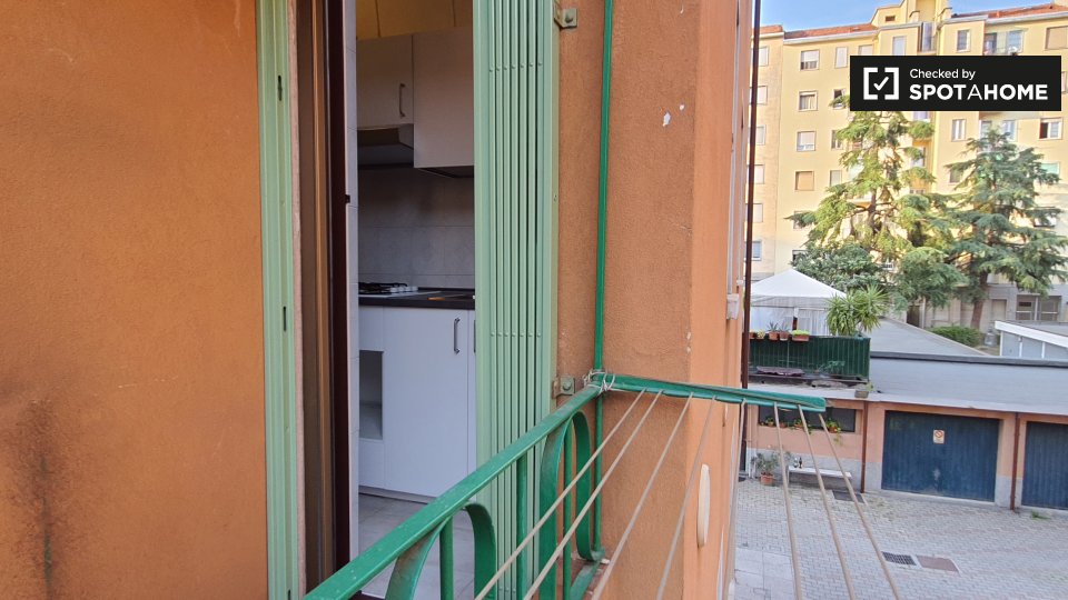 Double room Milan, 3 beds — photo 7