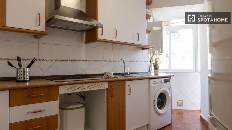 Double room Madrid, 4 beds — photo 18