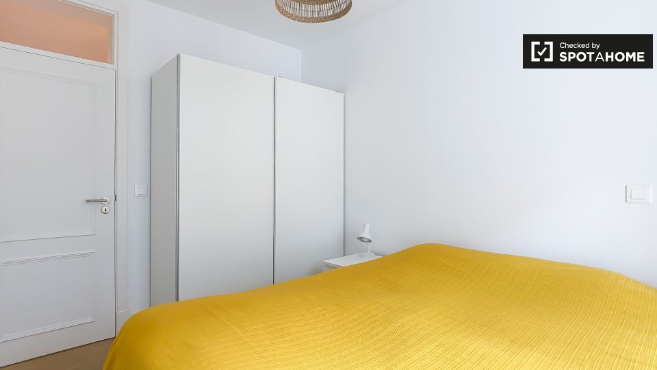 Apartment Lisbon, 2 beds — photo 16