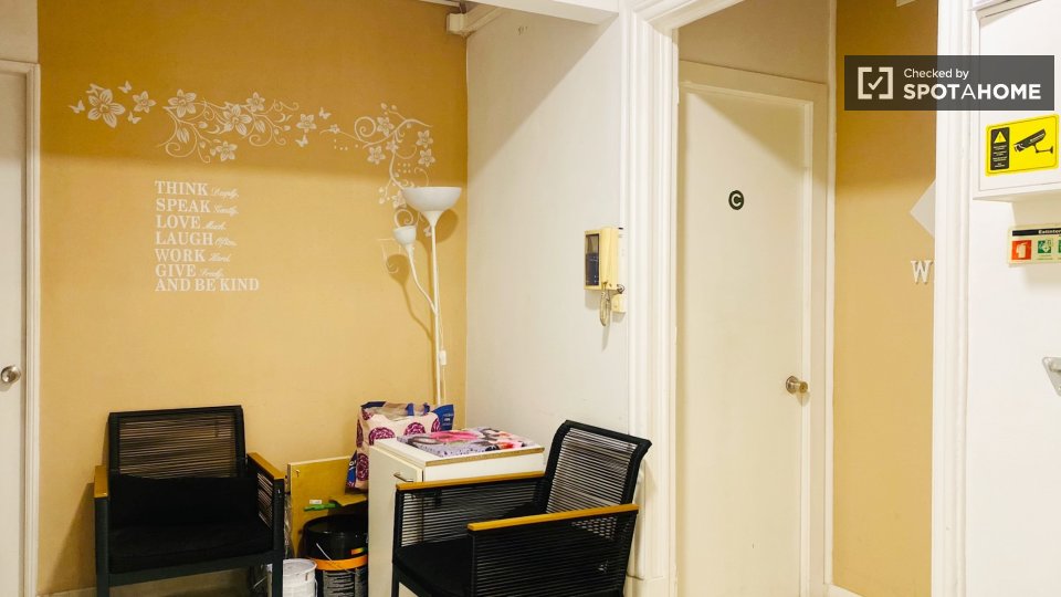 Double room Lisbon, 20 beds — photo 12