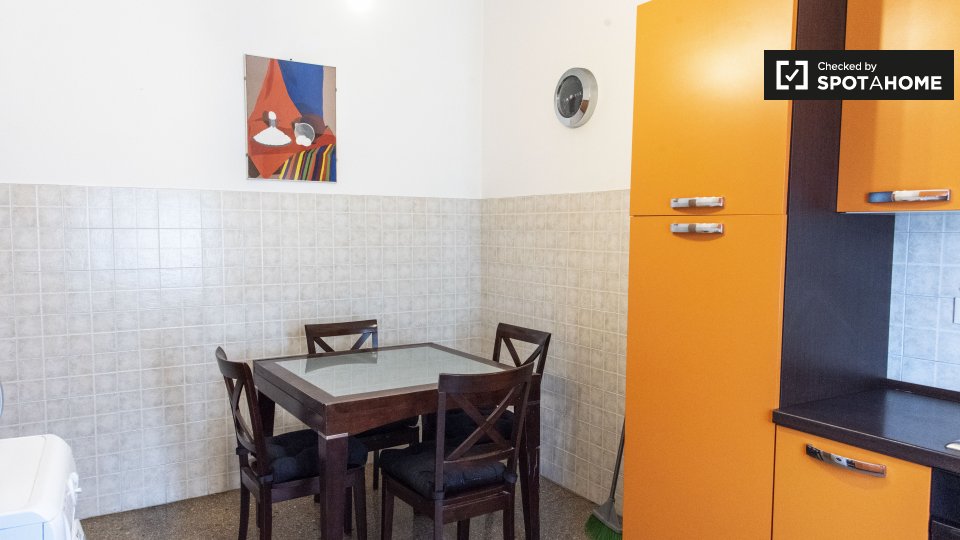 Double room Rome, 2 beds, 120m² — photo 6