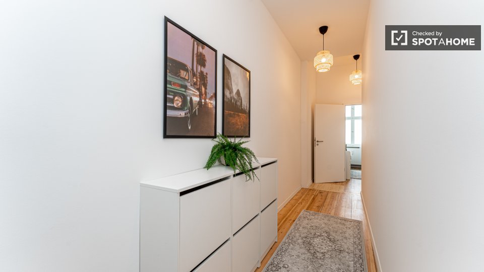Double room Berlin, 5 beds, 79m² — photo 12