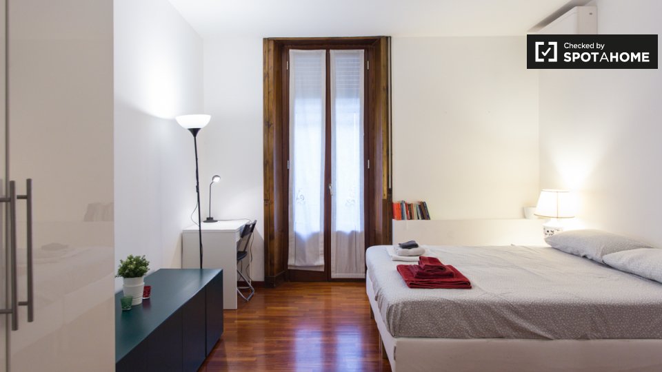 Double room Milan, 4 beds — photo 2