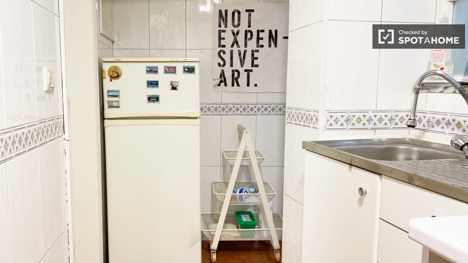 Apartment Lisbon, 1 bed — photo 35