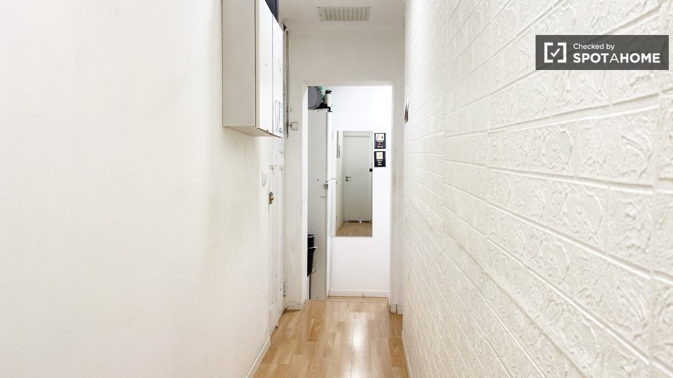 Double room Lisbon, 6 beds — photo 7