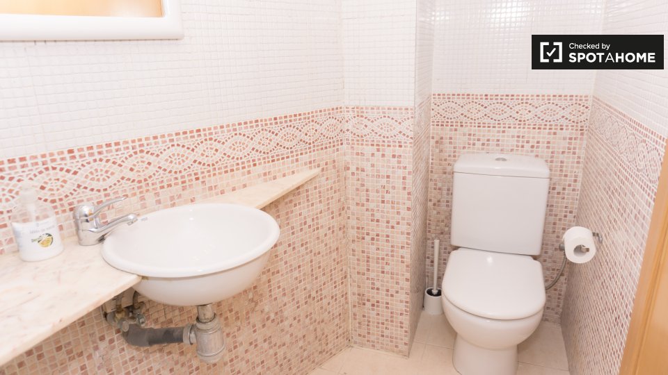 Apartment Barcelona, 1 bed, 40m² — photo 2