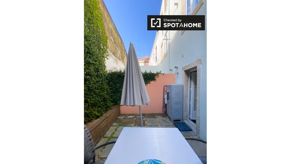 Apartment Lisbon, 1 bed, 55m² — photo 13