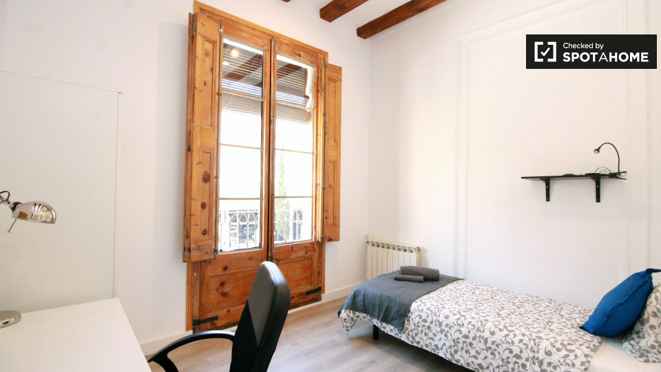Double room Barcelona, 6 beds — photo 1