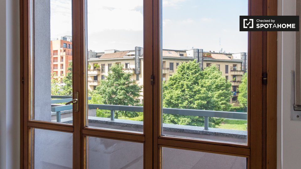 Double room Milan, 3 beds, 120m² — photo 6