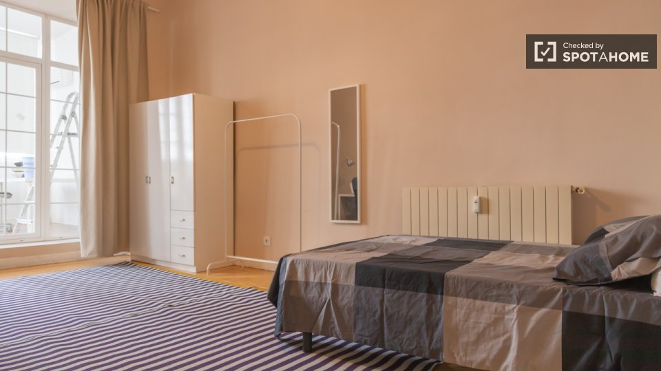 Double room Madrid, 9 beds — photo 12