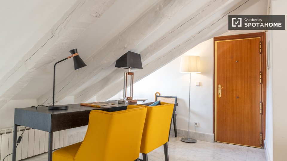 Apartment Madrid, 2 beds — photo 9