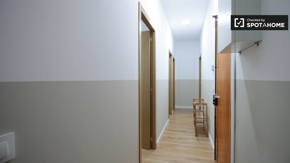 Double room Barcelona, 6 beds, 100m² — photo 16