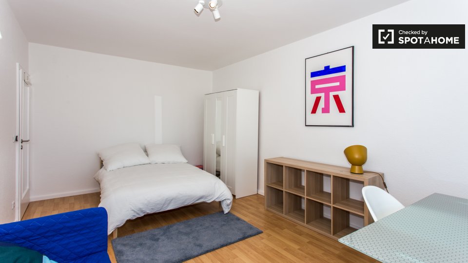 Double room Berlin, 4 beds, 65m² — photo 13