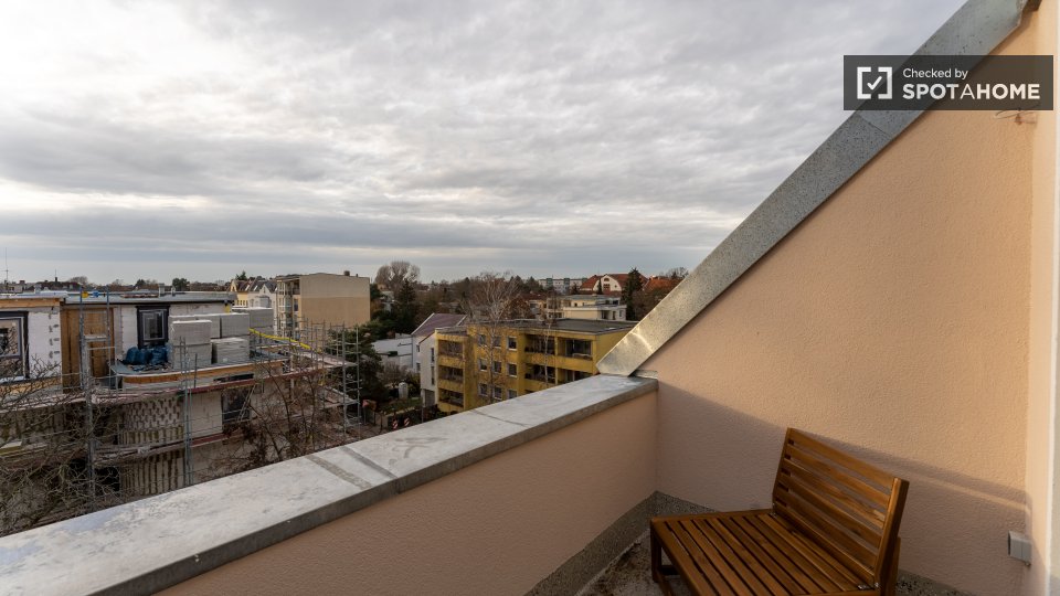 Double room Berlin, 5 beds, 105m² — photo 15