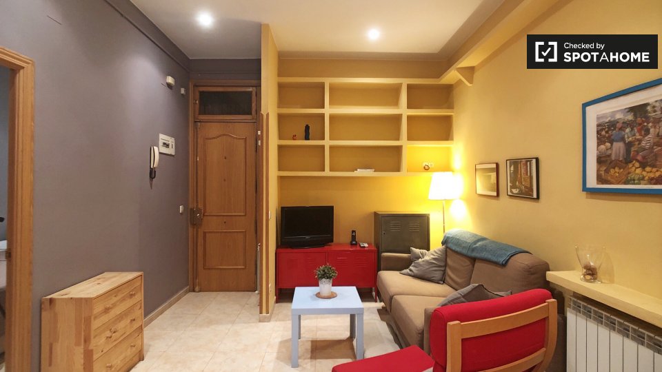 Apartment Madrid, 1 bed, 42m² — photo 1
