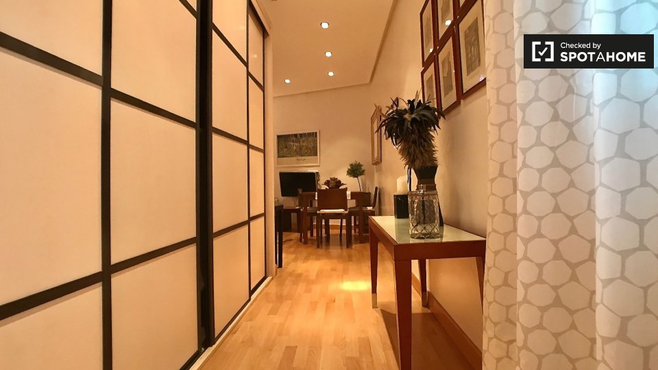 Apartment Madrid, 1 bed, 55m² — photo 13
