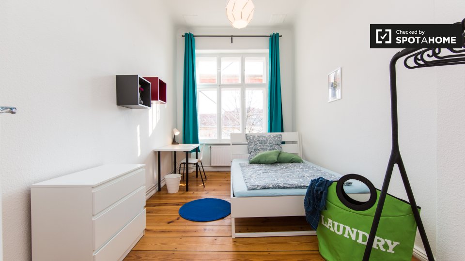 Double room Berlin, 5 beds — photo 4
