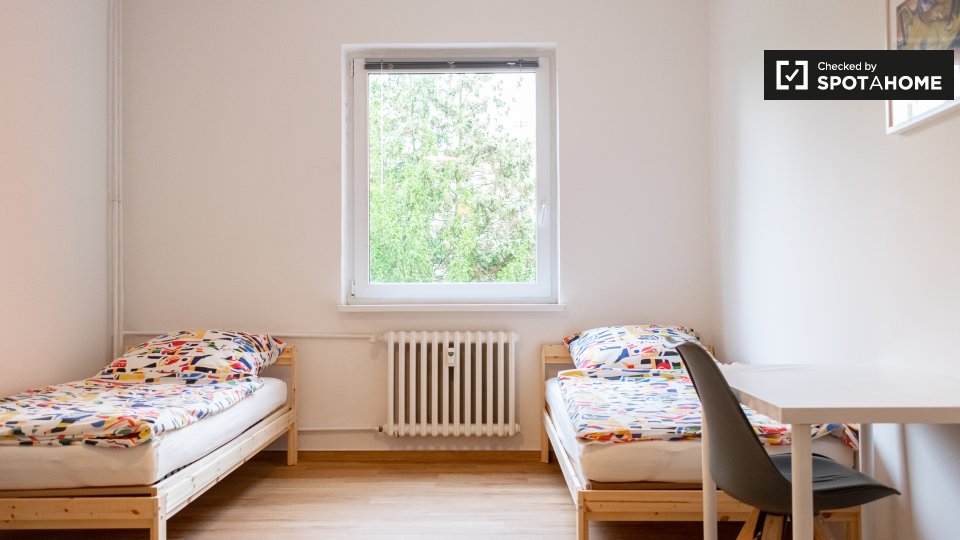 Double room Berlin, 7 beds, 100m² — photo 4