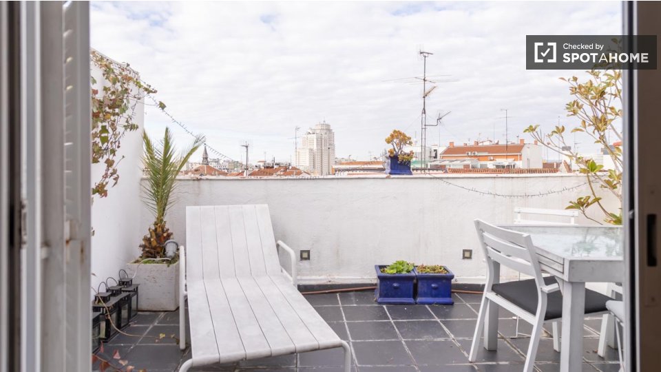 Apartment Madrid, 1 bed — photo 35