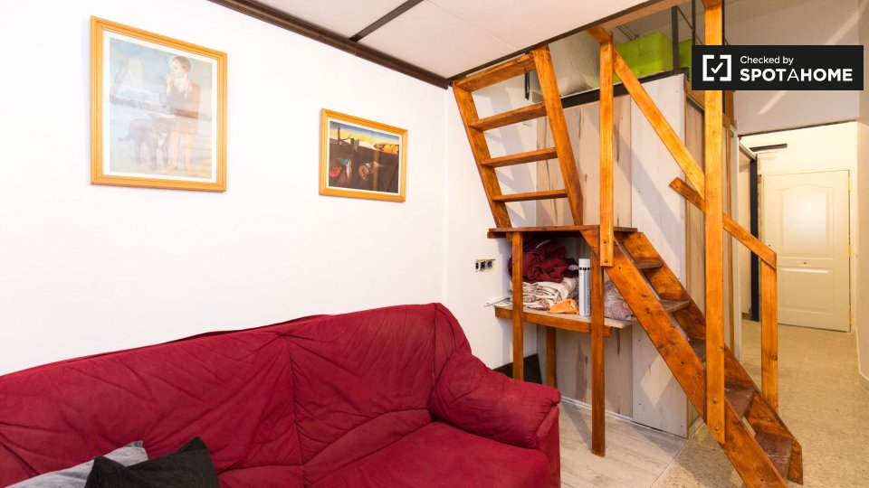 Apartment mono Granada, 25m² — photo 4