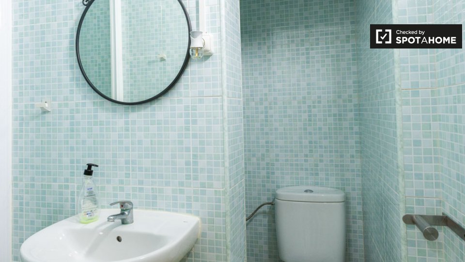 Double room Barcelona, 2 beds, 40m² — photo 12