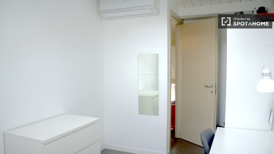 Double room Rome, 4 beds — photo 5