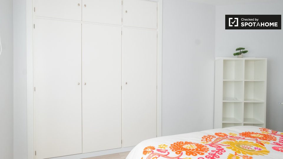 Double room Madrid, 4 beds — photo 4