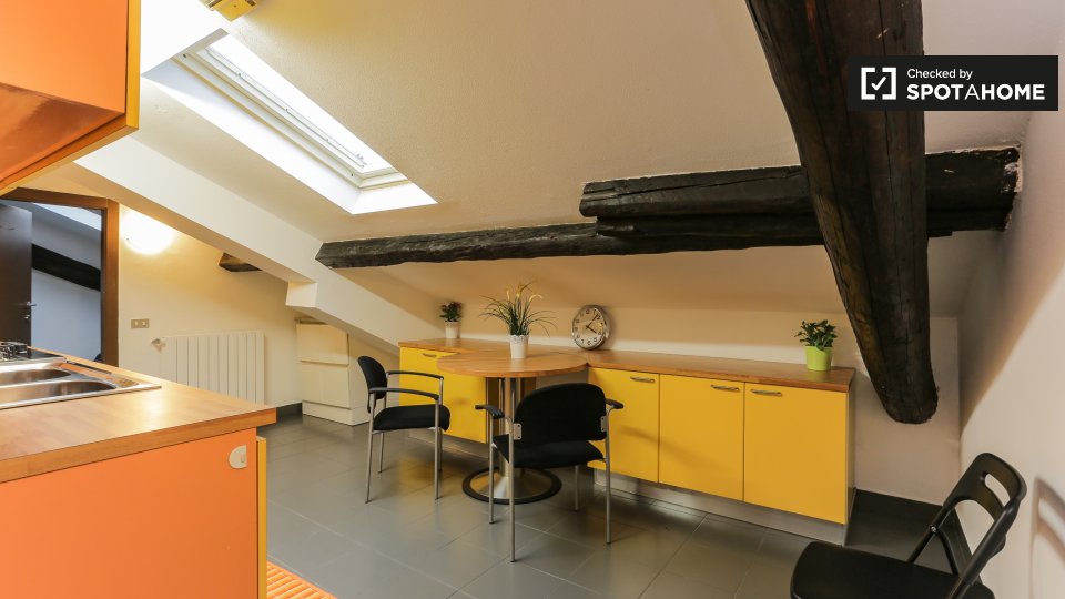Double room Milan, 6 beds, 160m² — photo 18