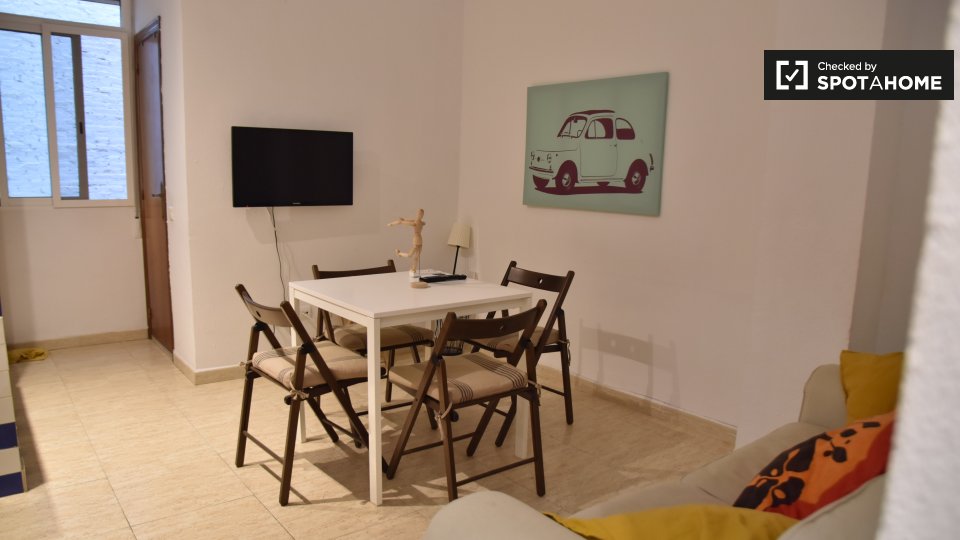 Apartment Valencia, 2 beds — photo 18