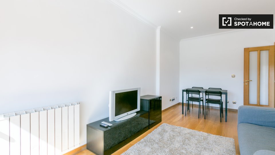 Apartment Lisbon, 1 bed, 90m² — photo 3