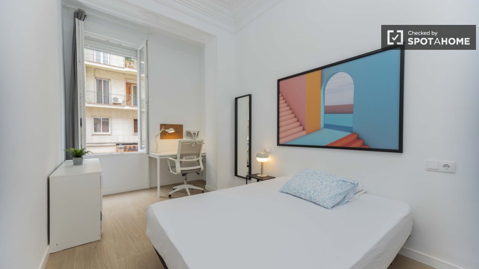 Double room Valencia, 5 beds — photo 3