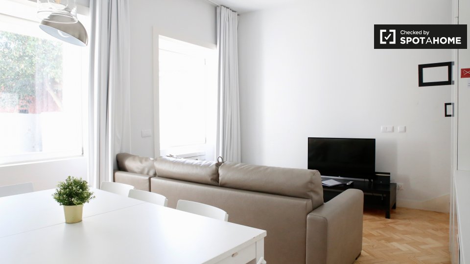 Apartment Lisbon, 3 beds, 100m² — photo 4