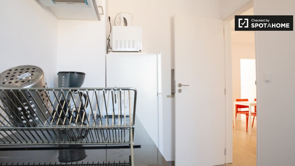 Apartment Lisbon, 5 beds, 100m² — photo 8