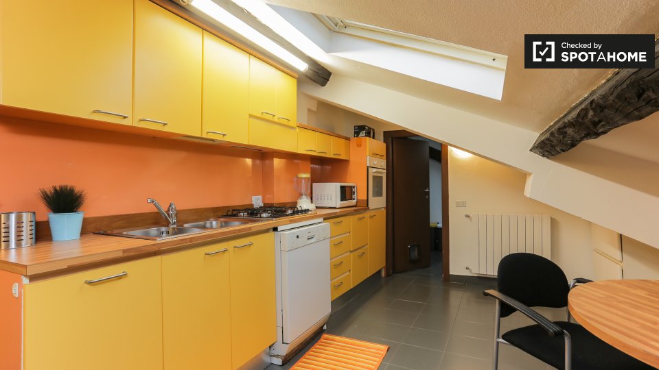 Double room Milan, 6 beds, 160m² — photo 1