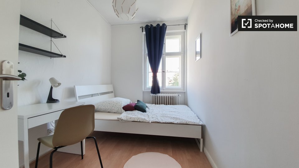 Double room Berlin, 5 beds — photo 1