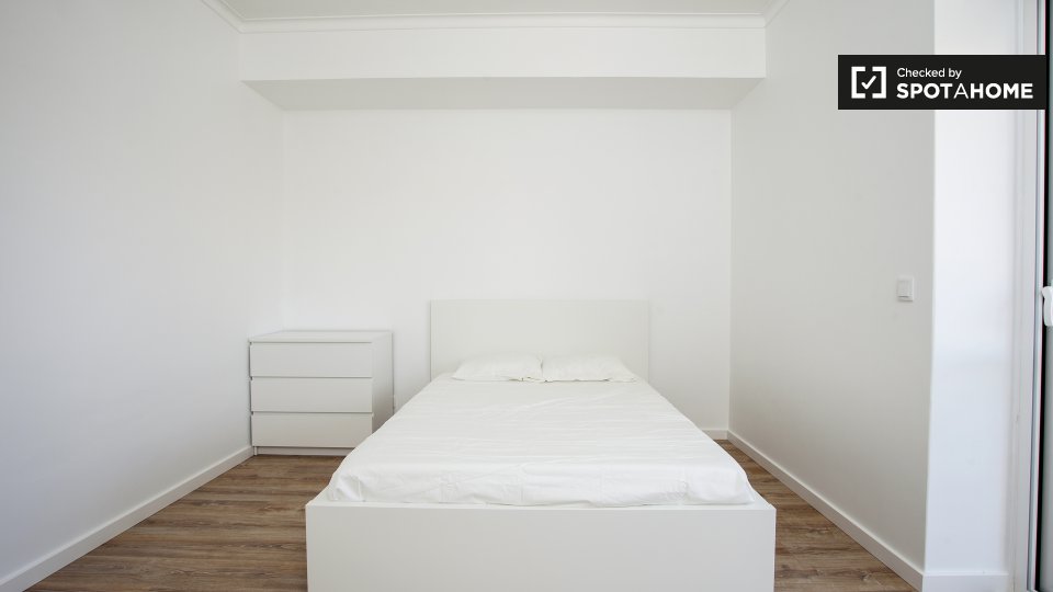Double room Lisbon, 7 beds — photo 18