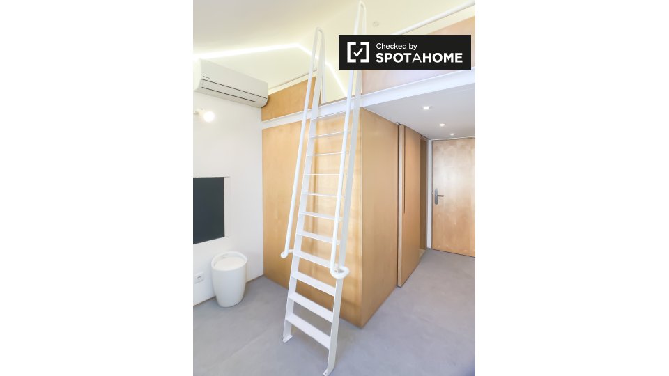 Apartment mono Lisbon, 16m² — photo 3