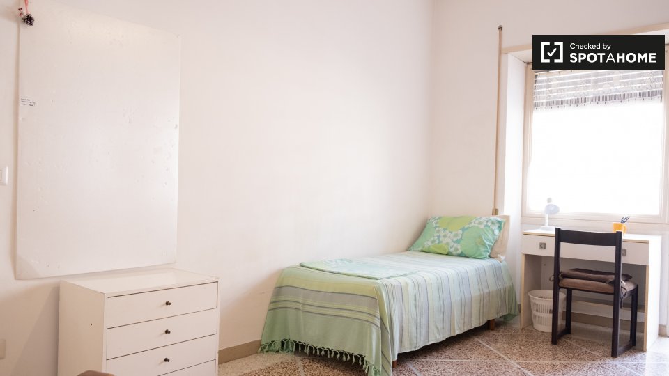 Double room Rome, 5 beds — photo 15