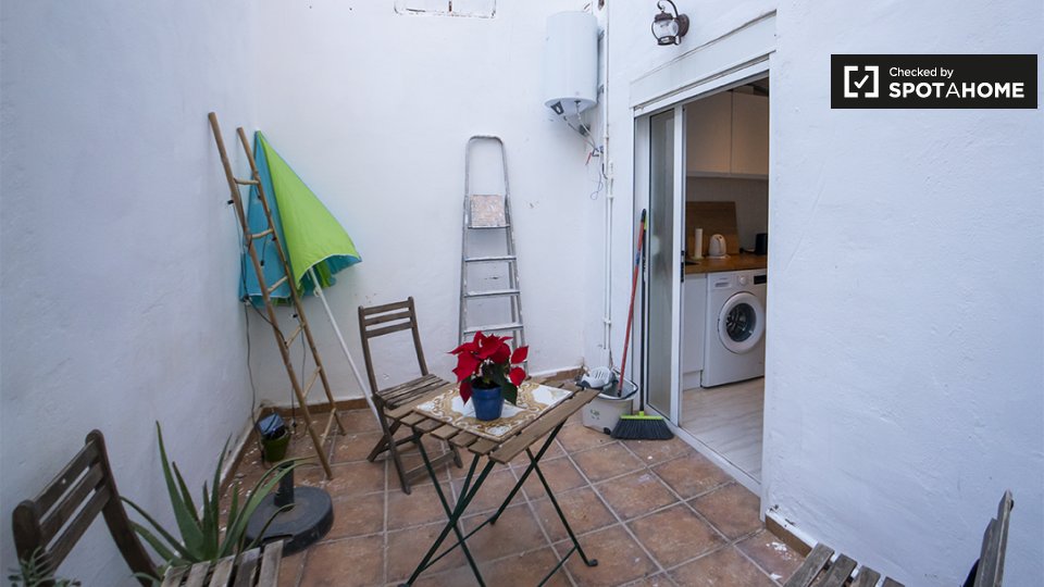 Apartment Valencia, 1 bed, 45m² — photo 16