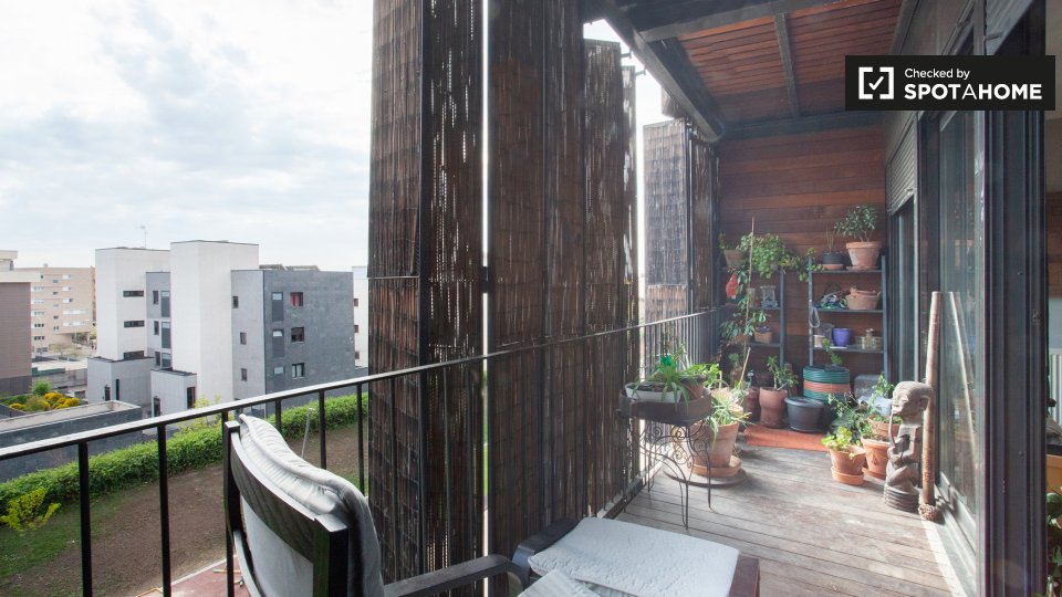 Double room Madrid, 4 beds, 98m² — photo 14