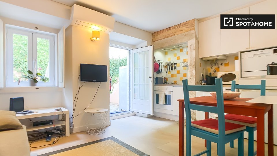 Apartment Lisbon, 1 bed, 55m² — photo 4