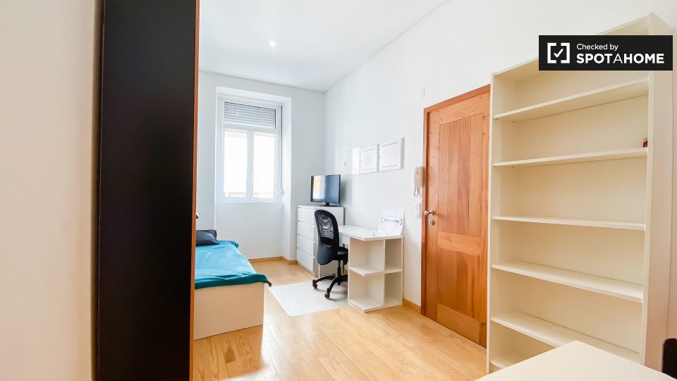 Apartment mono Lisbon — photo 1