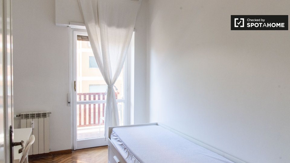 Double room Rome, 5 beds, 140m² — photo 6