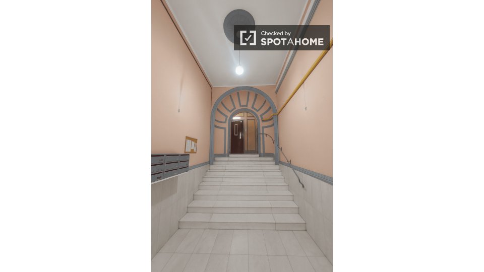 Double room Barcelona, 10 beds, 180m² — photo 44