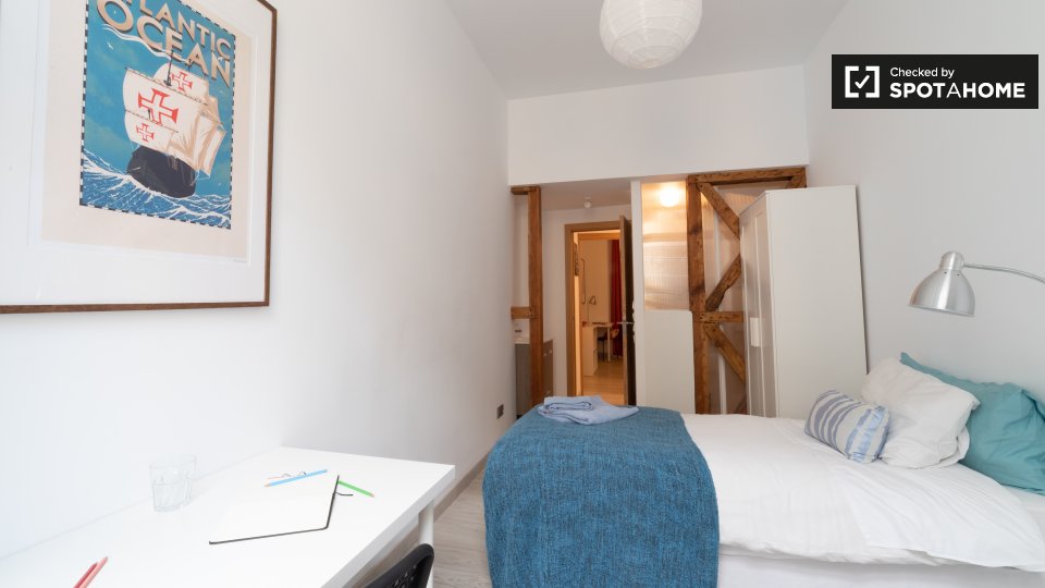 Double room Lisbon, 5 beds, 120m² — photo 19