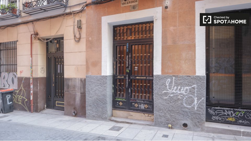 Apartment mono Madrid, 42m² — photo 2