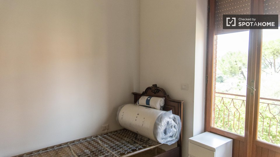 Double room Rome, 7 beds — photo 4