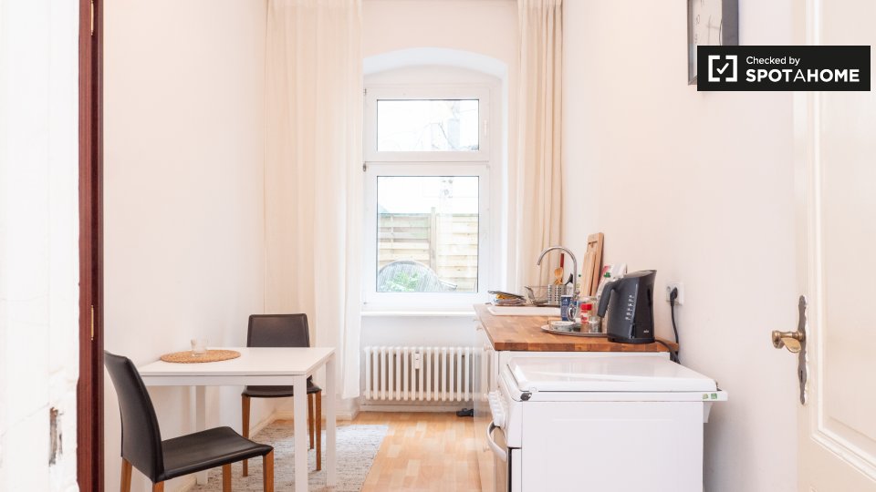Apartment Berlin, 1 bed, 45m² — photo 2